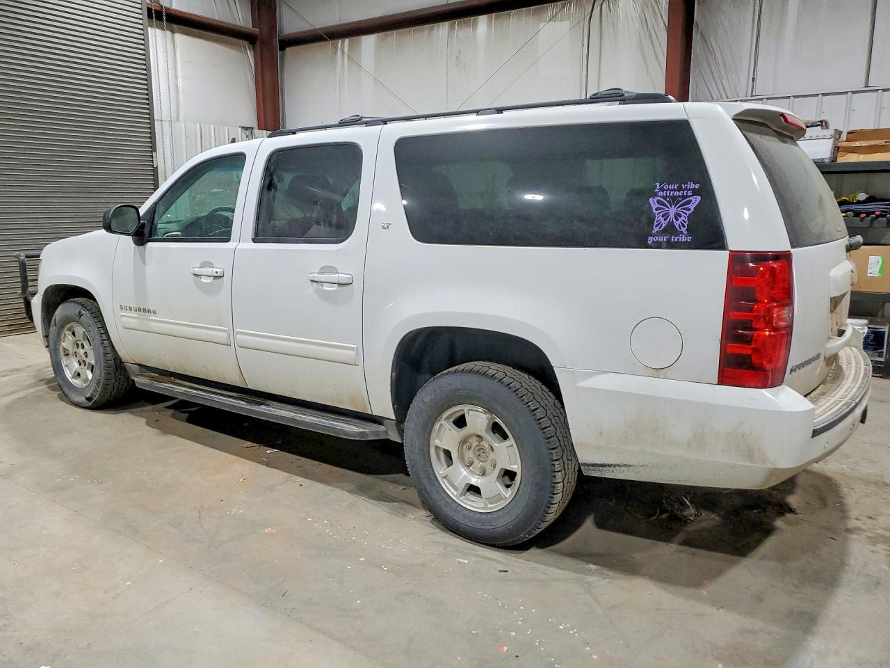 2012 Chevrolet Suburban K1500 Lt - Image 2