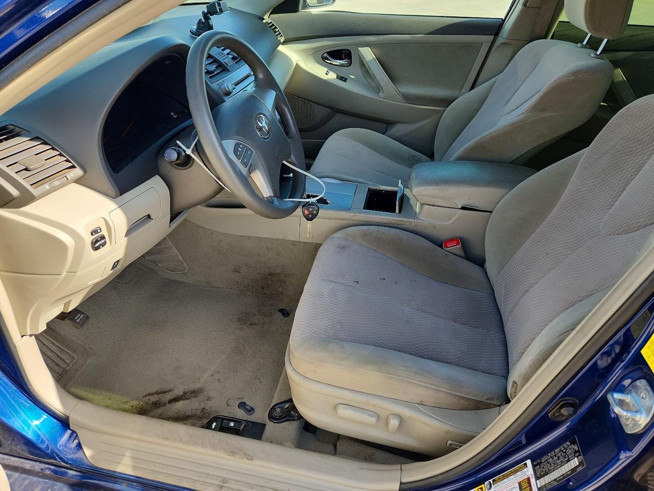 2011 Toyota Camry Le - Фото 7
