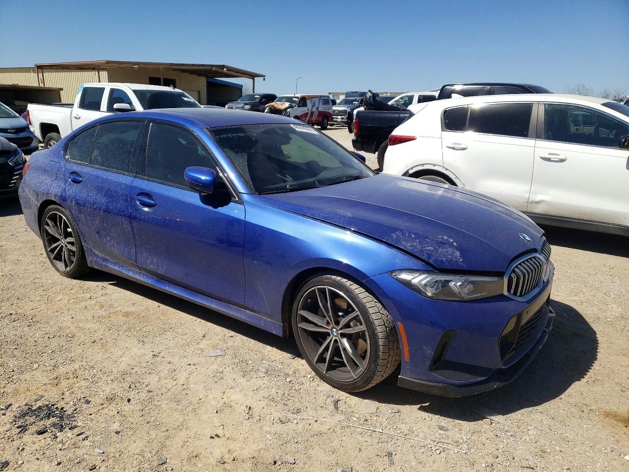 2023 BMW 330I - Image 4