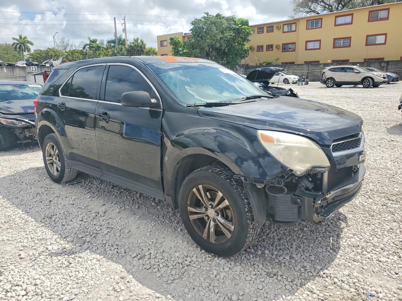 2014 Chevrolet Equinox Ls - Image 4