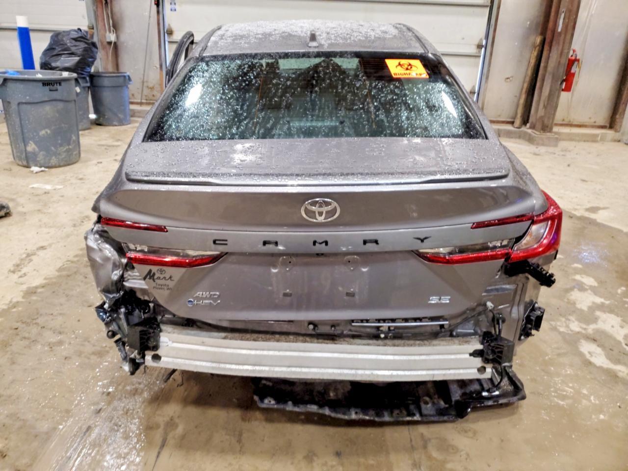 2025 Toyota Camry Se - Фото 6