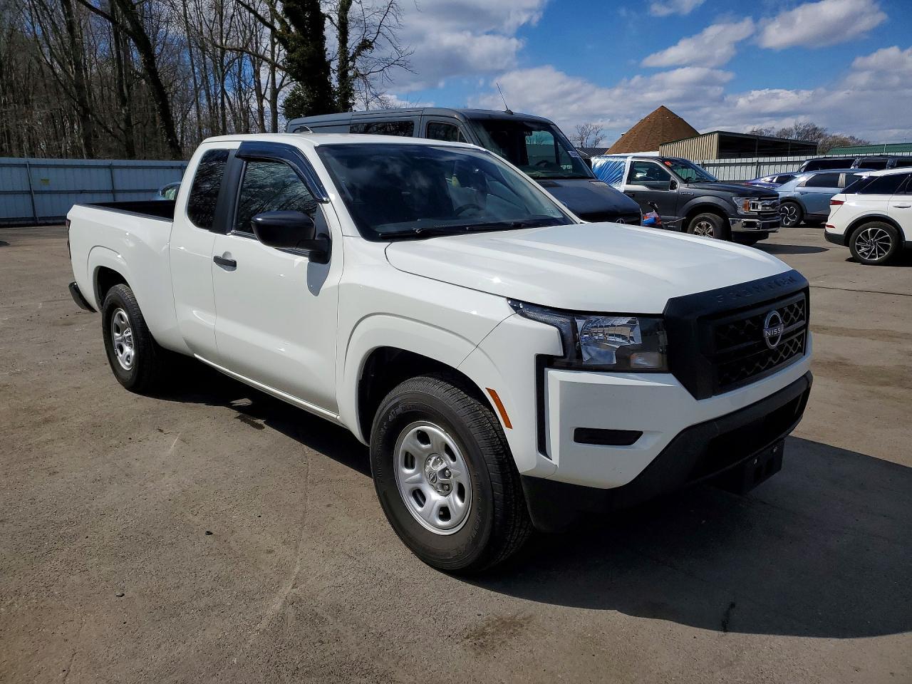 2024 Nissan Frontier S - Image 4