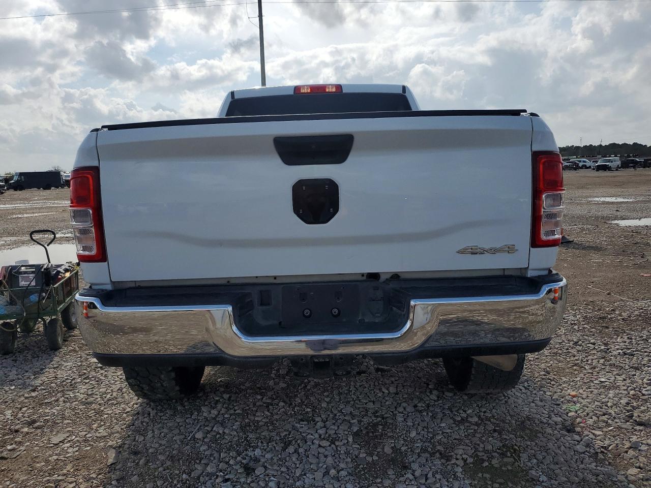 2022 Ram 2500 Tradesman - Image 6
