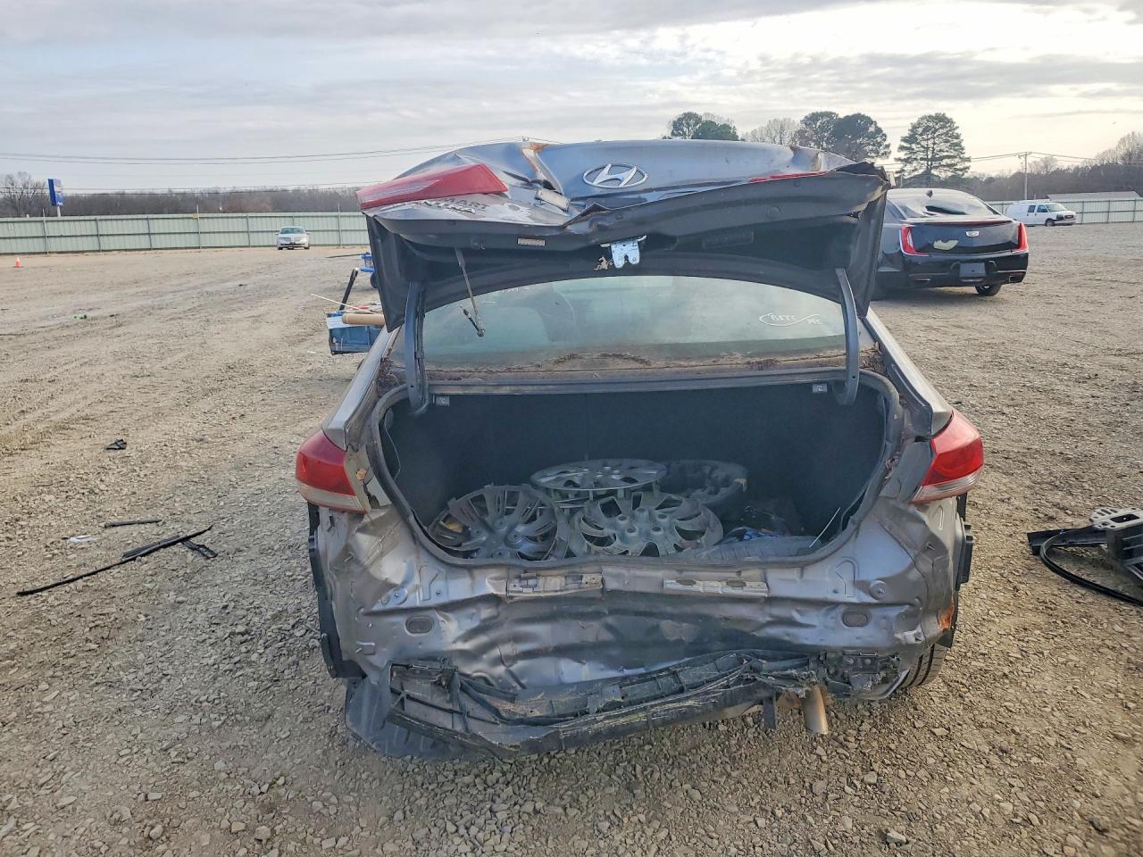 2017 Hyundai Elantra Se - Image 6