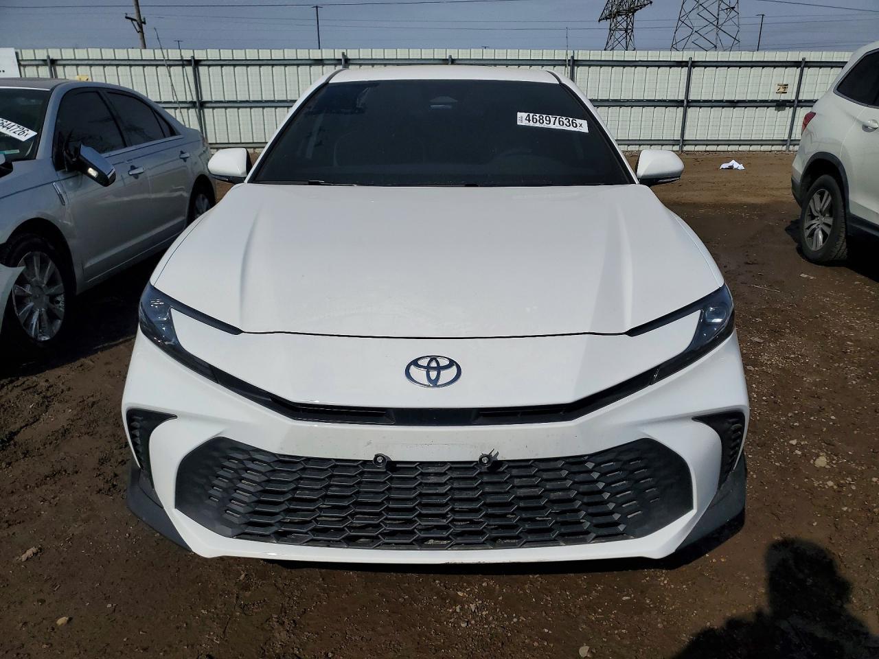 2025 Toyota Camry Se - Фото 5