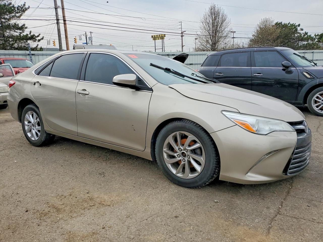 2017 Toyota Camry Xle - Фото 4