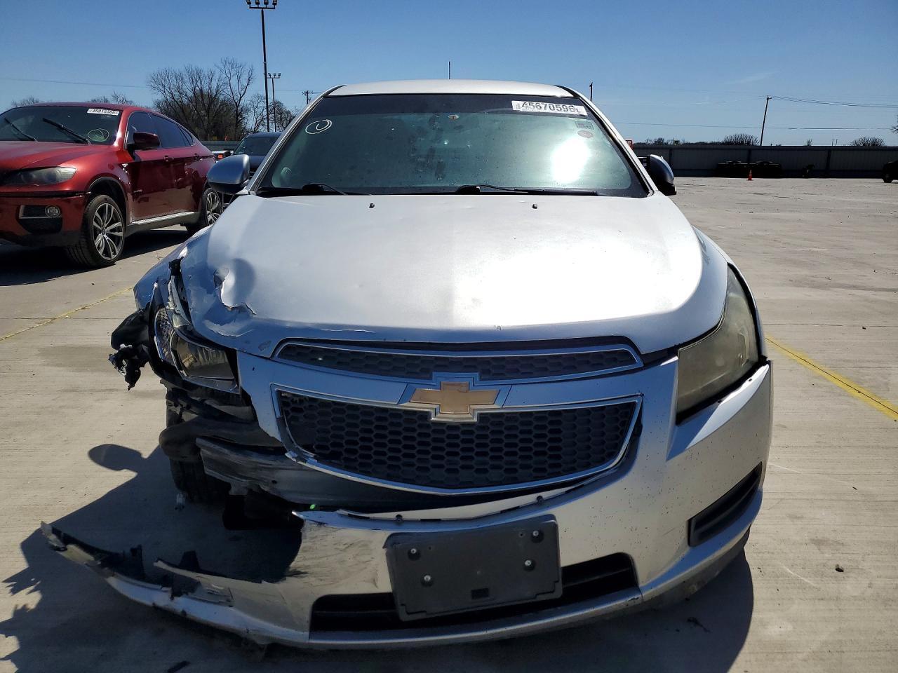 2014 Chevrolet Cruze Lt - Image 5