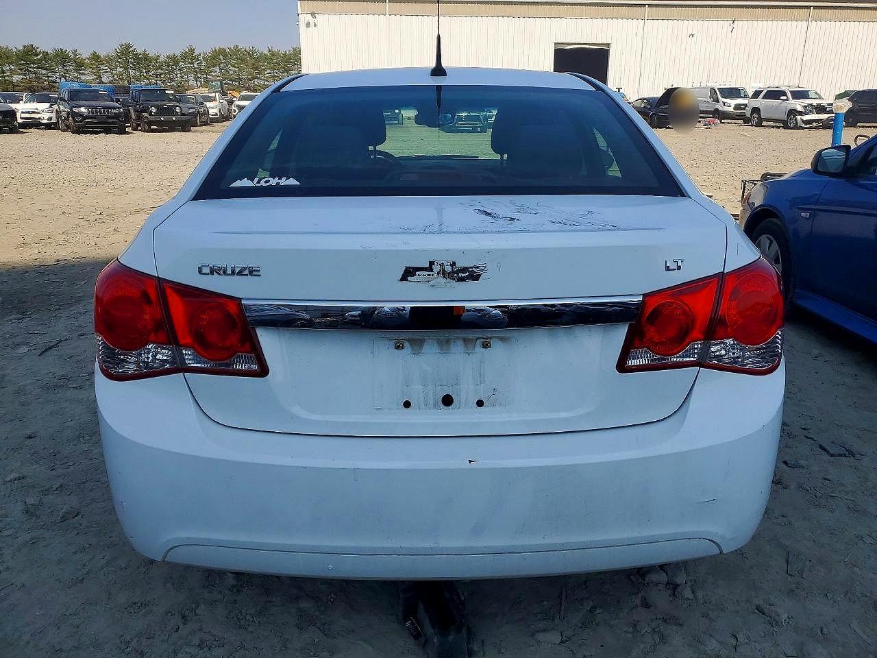 2013 Chevrolet Cruze Lt - Image 6