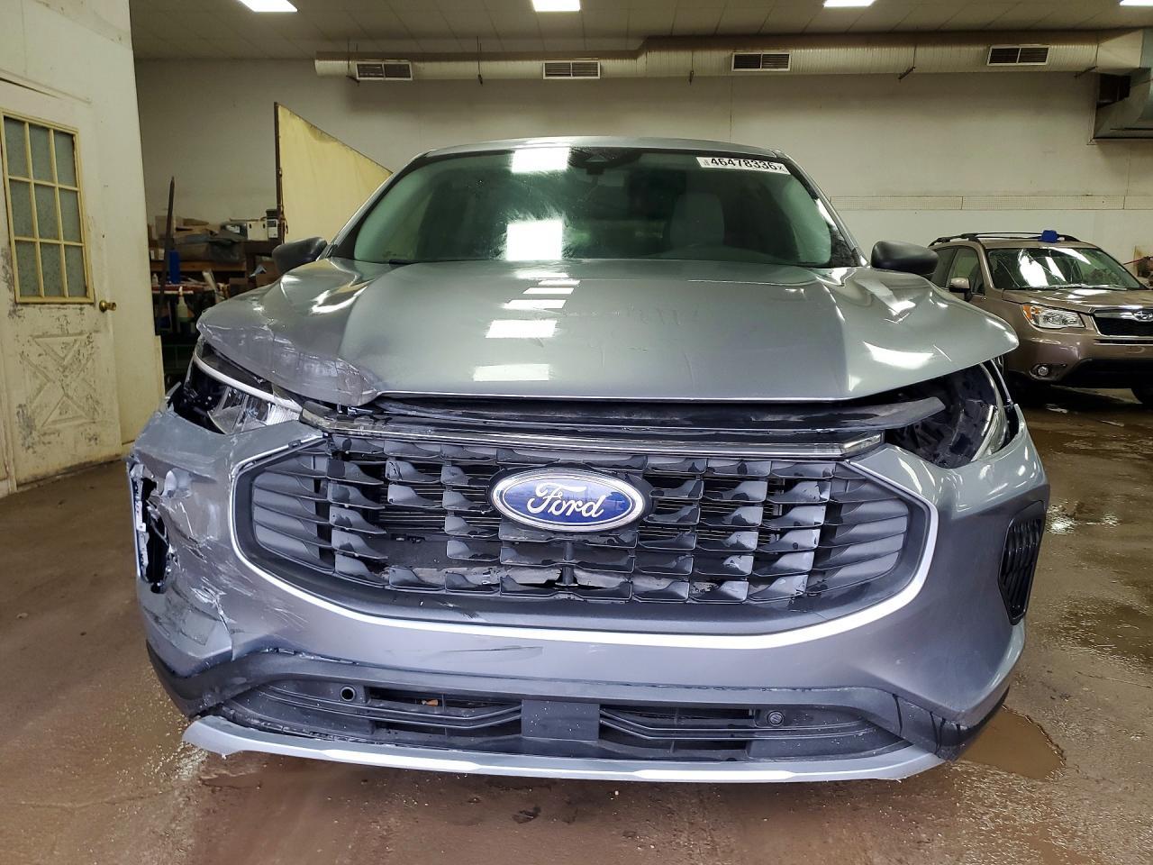 2023 Ford Escape Active - Image 5