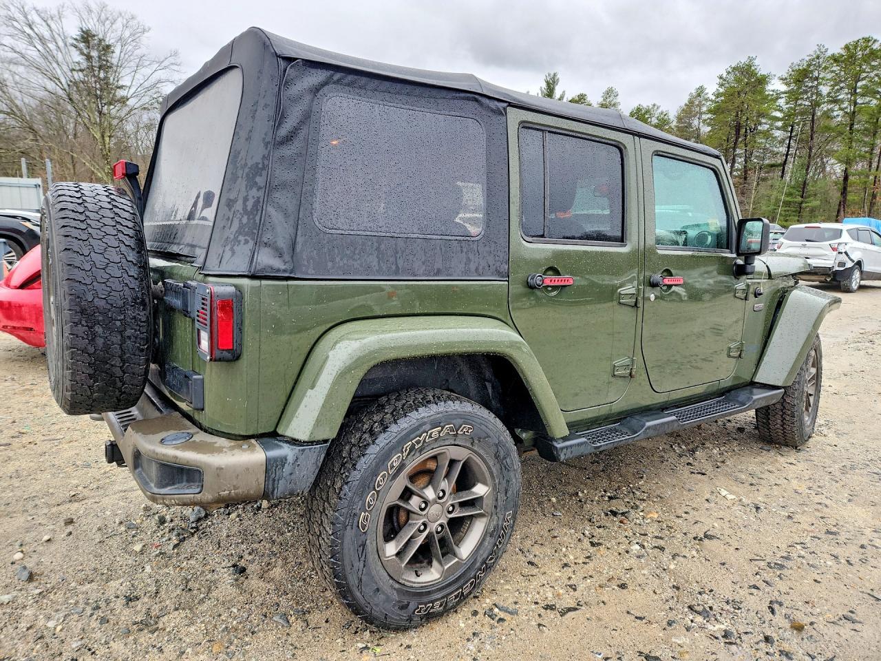 2016 Jeep Wrangler Unlimited Sahara - Фото 3