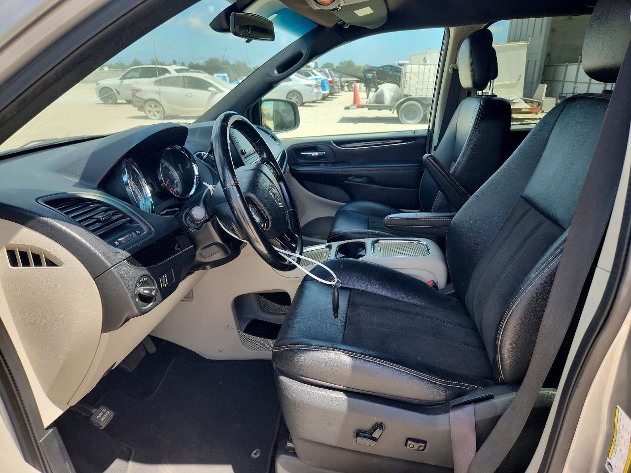 2020 Dodge Grand Caravan Sxt - Фото 7