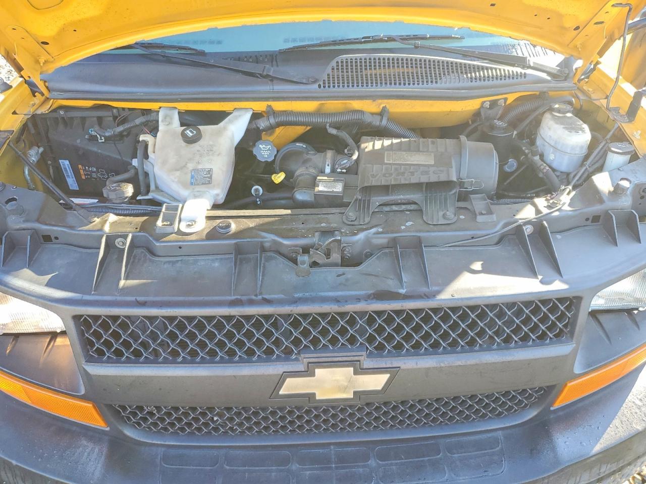 2012 Chevrolet Express G3 - School Bus - Фото 7