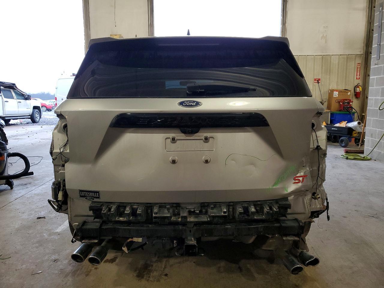 2021 Ford Explorer St - Image 6