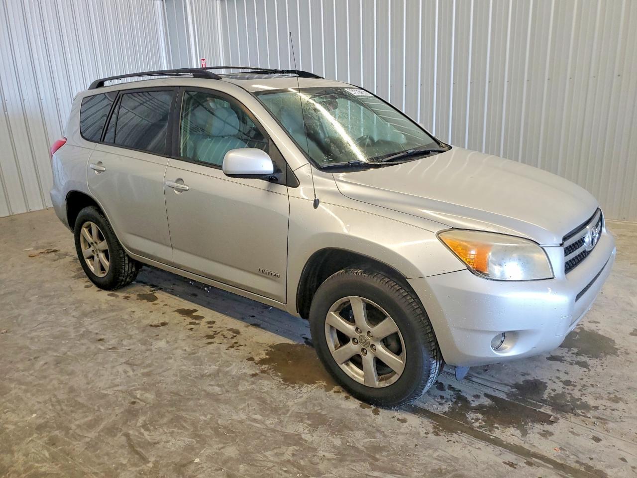 2007 Toyota Rav4 Limited - Image 4