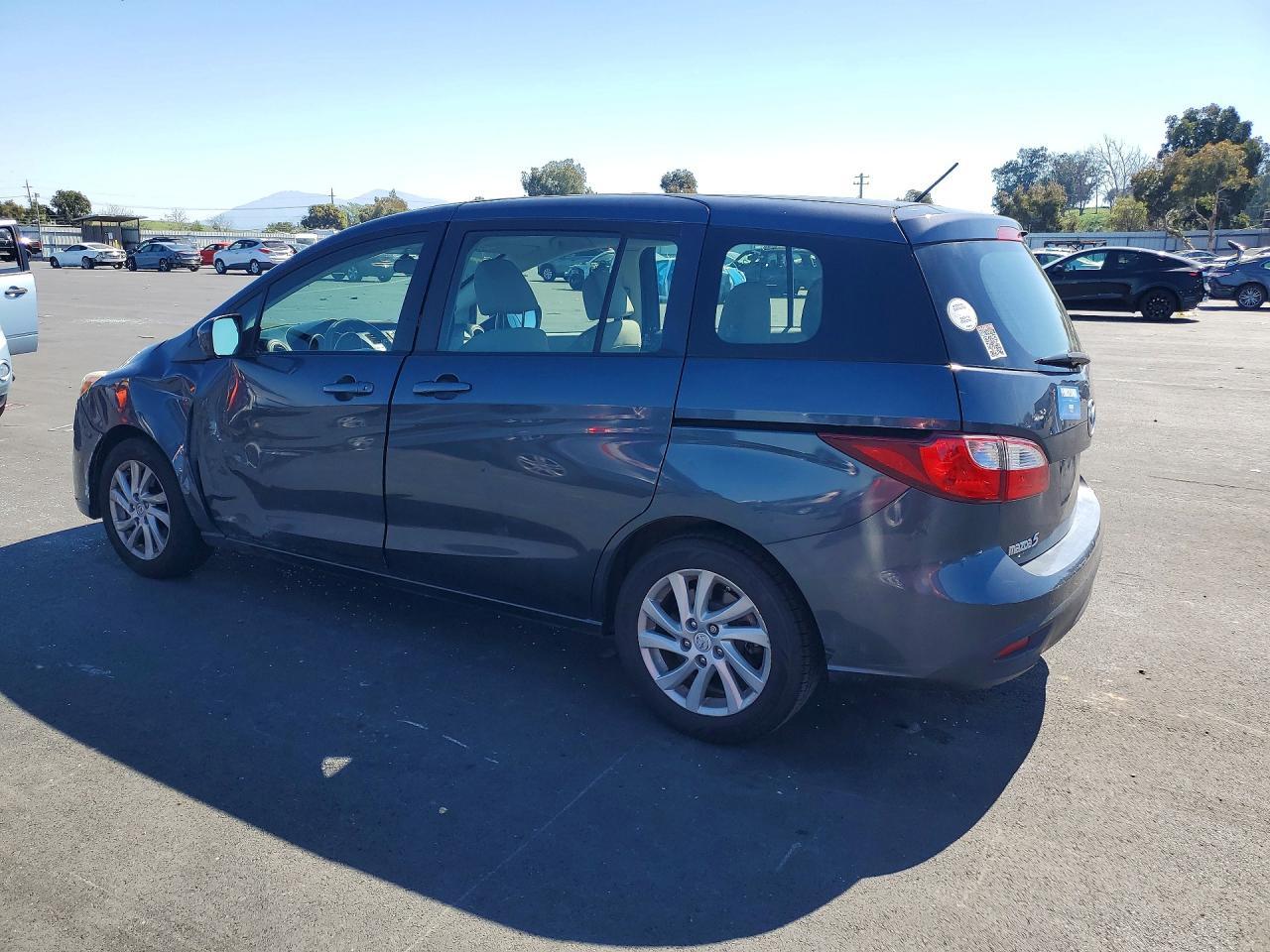2012 Mazda 5 - Image 2