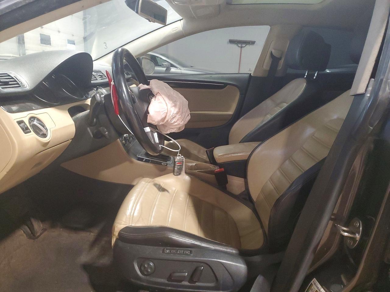 2014 Volkswagen Cc 2.0 Tsi 4Dr - Image 7