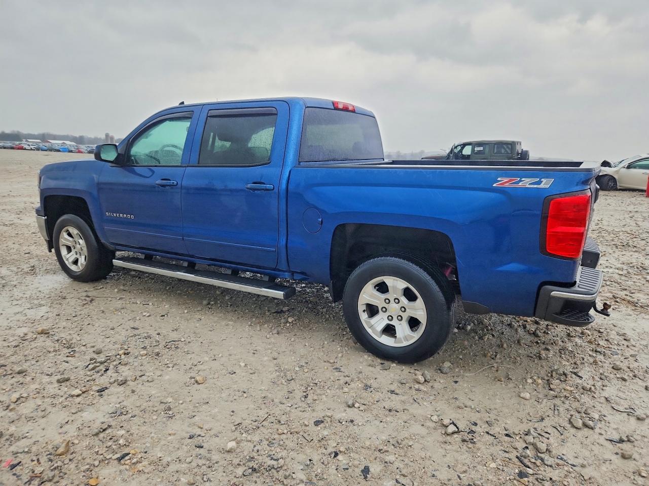 2015 Chevrolet Silverado K1500 Lt - Image 2