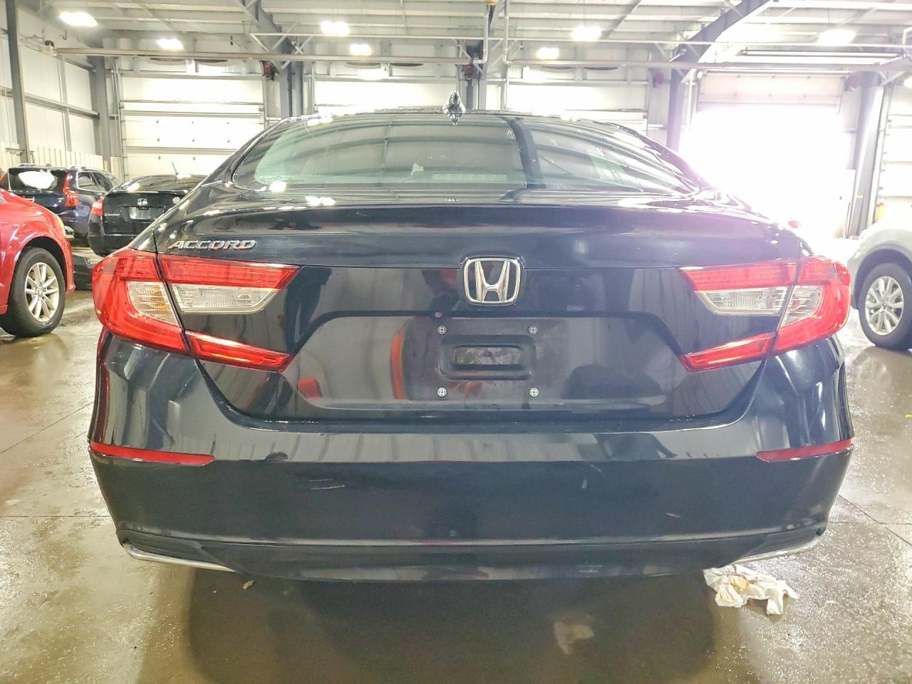2018 Honda Accord Ex - Фото 6