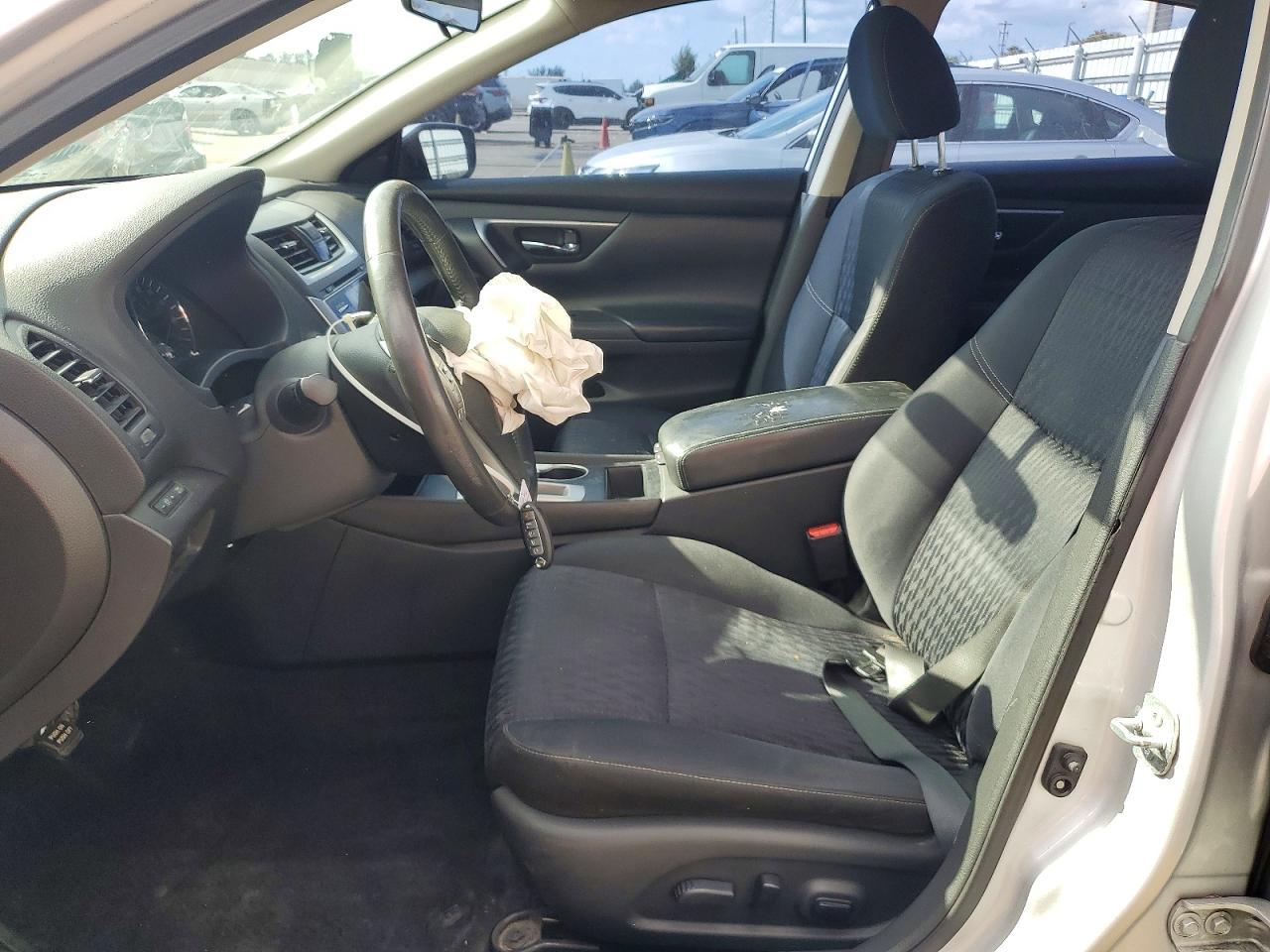 2017 Nissan Altima 2.5 Sv - Image 7