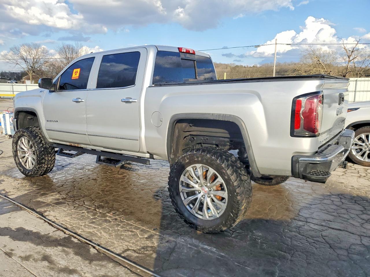 2018 GMC Sierra K1500 Slt - Фото 2