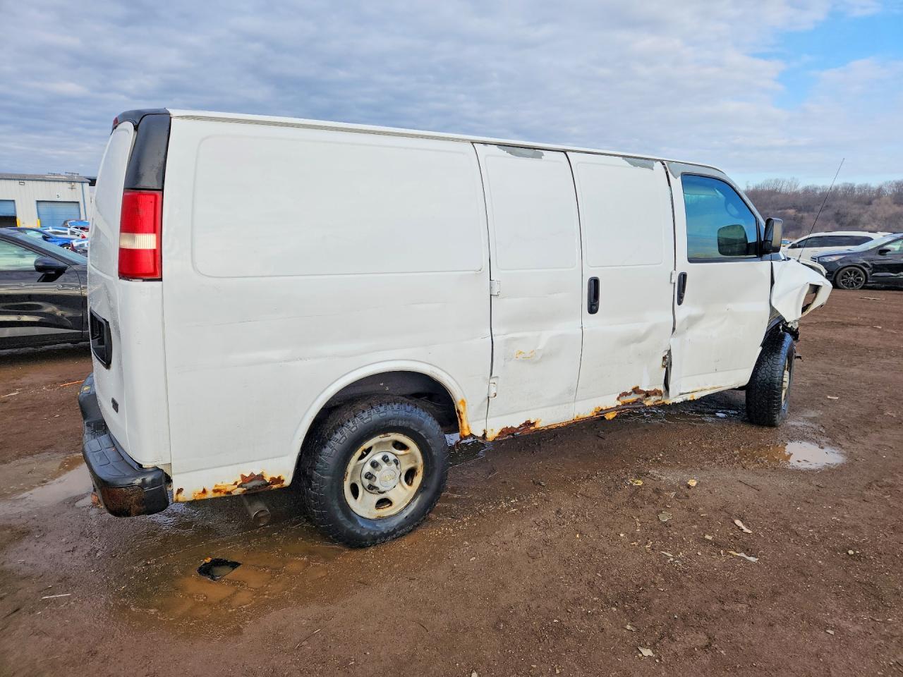 2008 Chevrolet Express G2500 - Фото 3