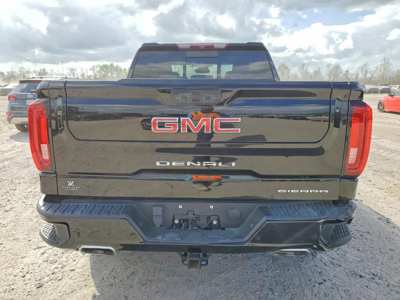 2022 GMC Sierra K1500 Denali - Фото 7
