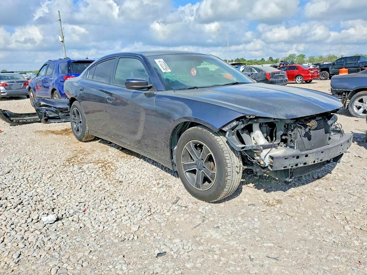 2020 Dodge Charger Sxt - Фото 4