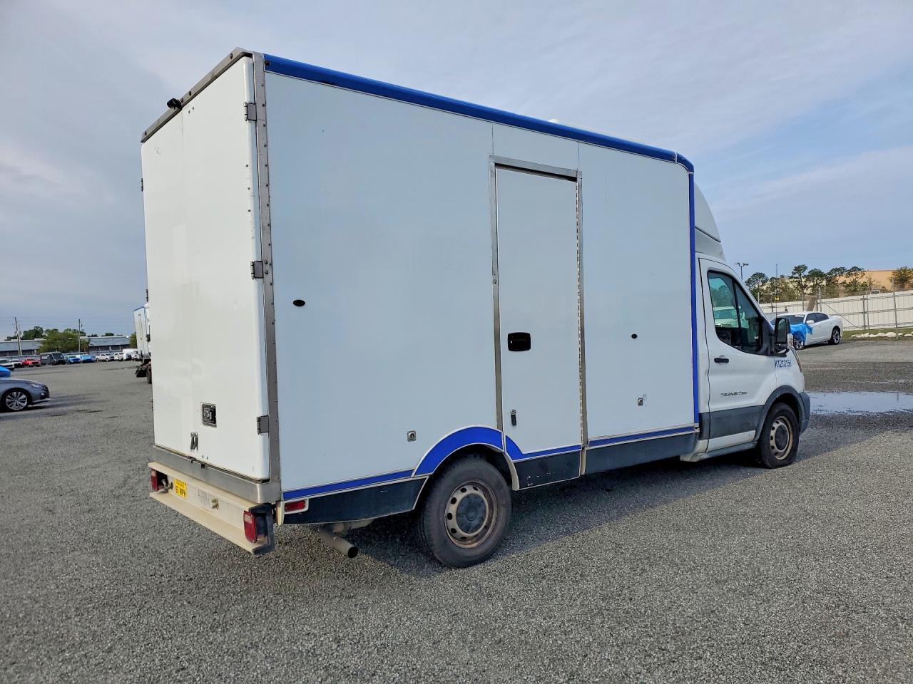 2021 Ford Transit Delivery Truck - Image 3