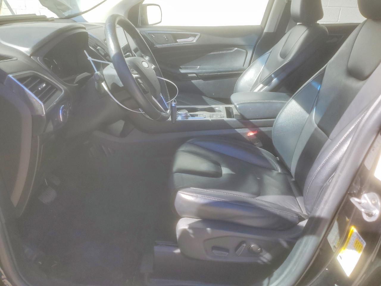 2022 Ford Edge - Image 7