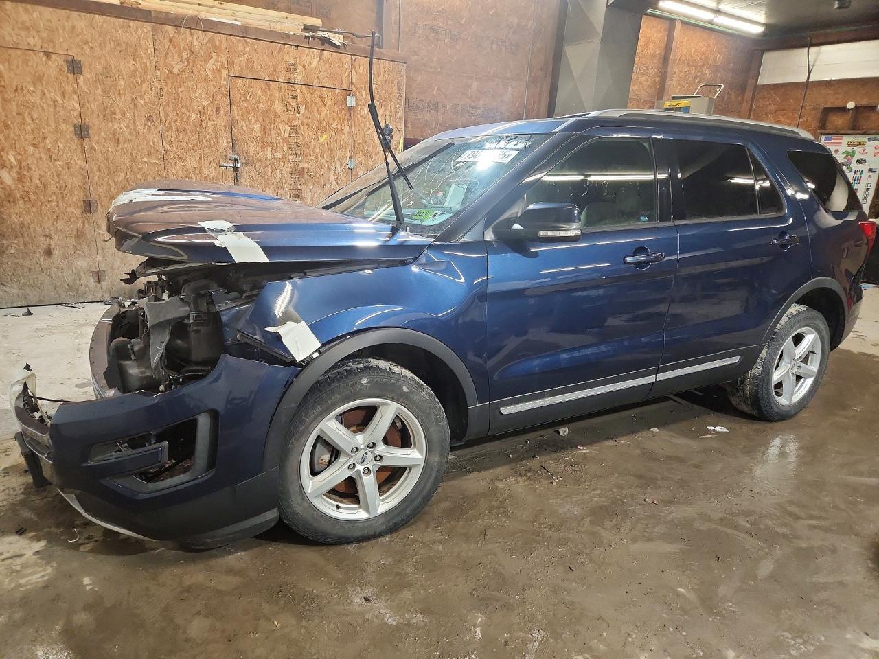 2016 Ford Explorer X
