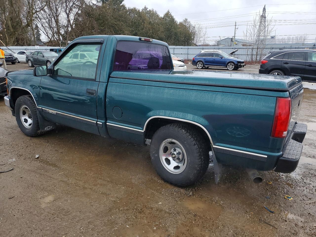 1998 Chevrolet Gmt-400 C1500 - Фото 2