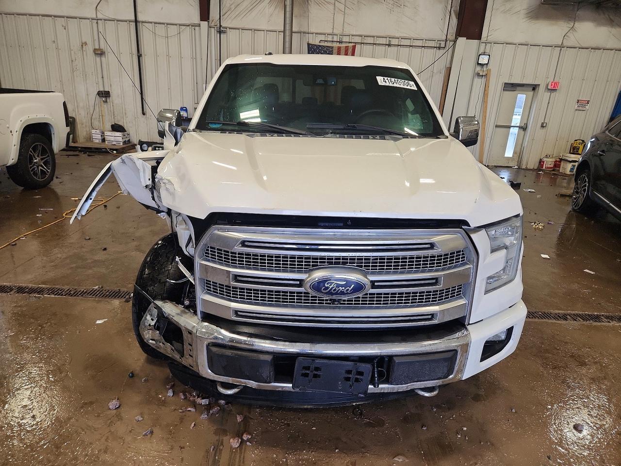 2015 Ford F150 Supercrew - Фото 5