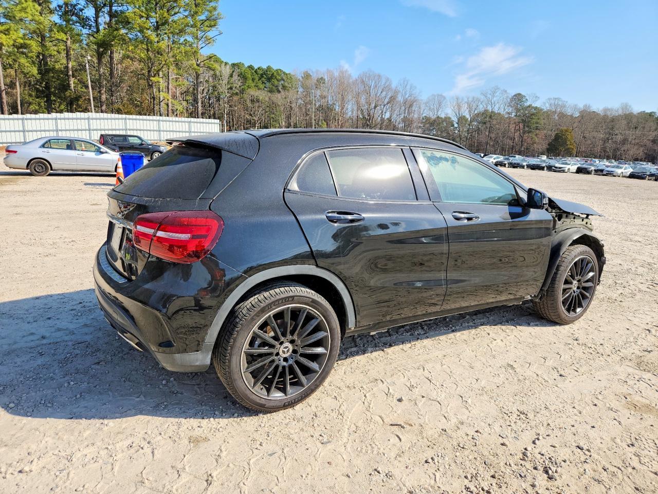 2019 Mercedes Benz Gla 250 - Фото 3