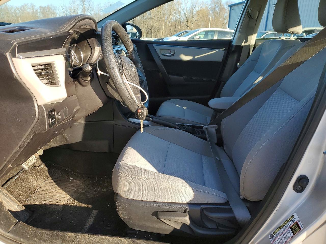 2016 Toyota Corolla L - Фото 7