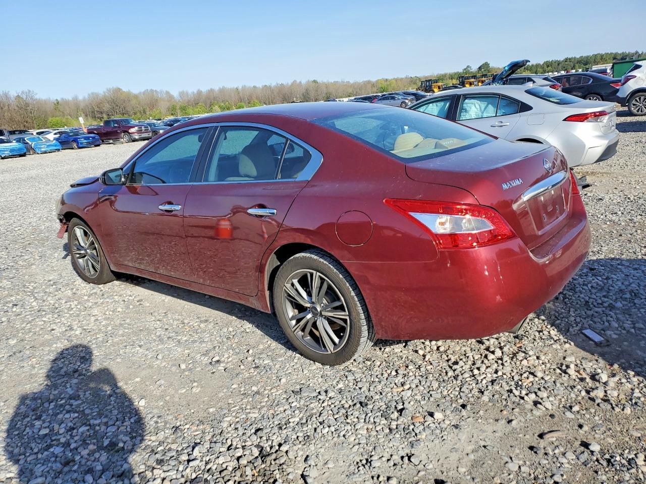 2011 Nissan Maxima 3.5 S - Image 2