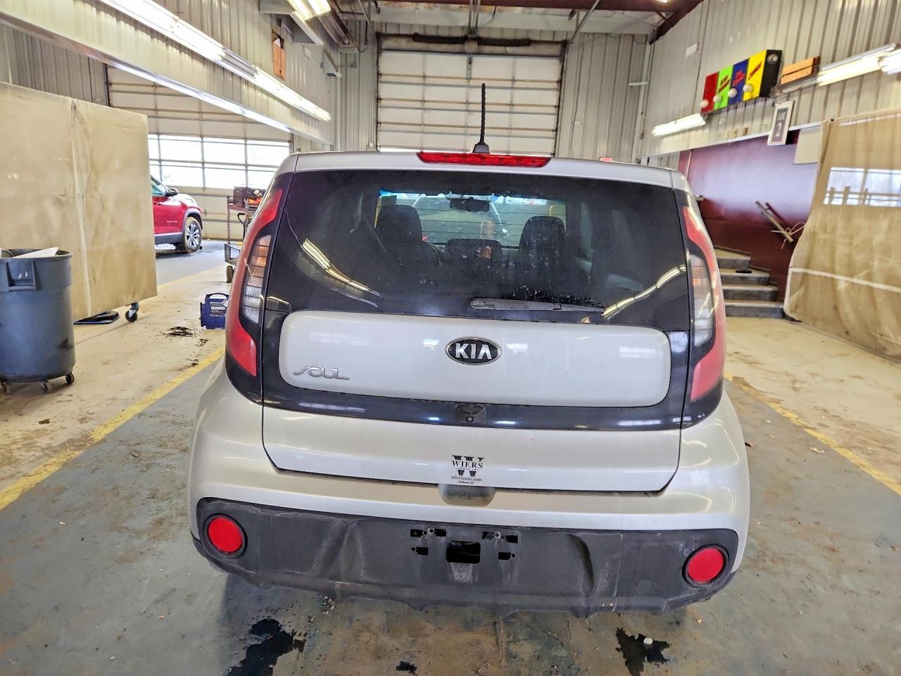 2017 Kia Soul Base - Фото 6