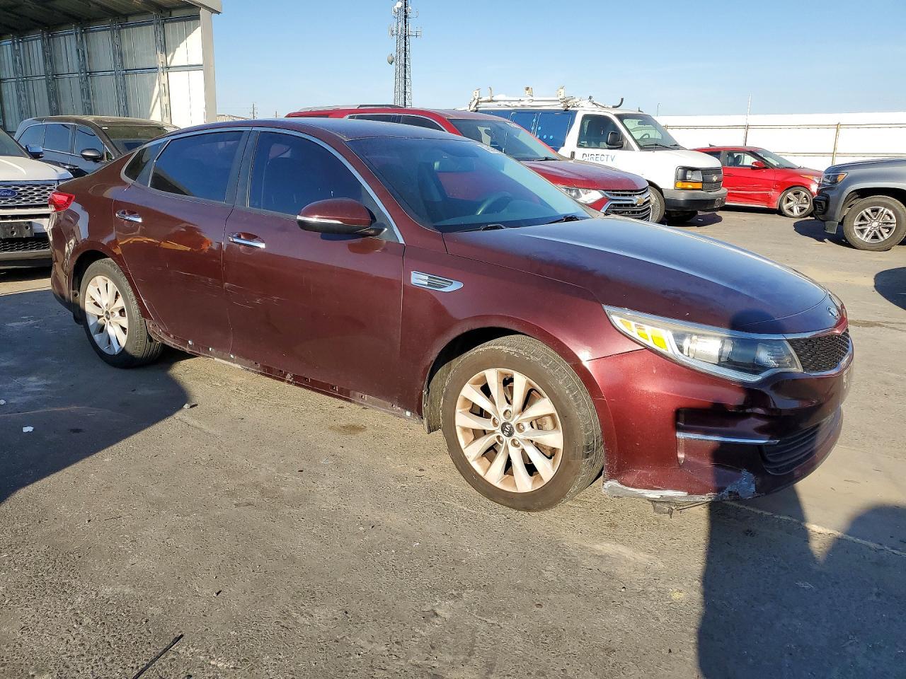 2018 Kia Optima Lx - Image 4