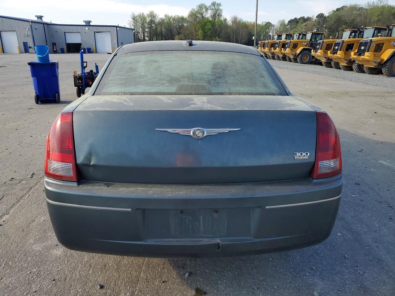 2005 Chrysler 300 Touring - Фото 6