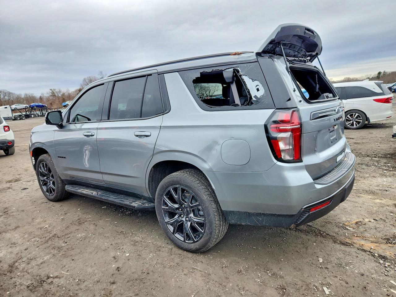 2024 Chevrolet Tahoe K1500 Rst - Фото 2