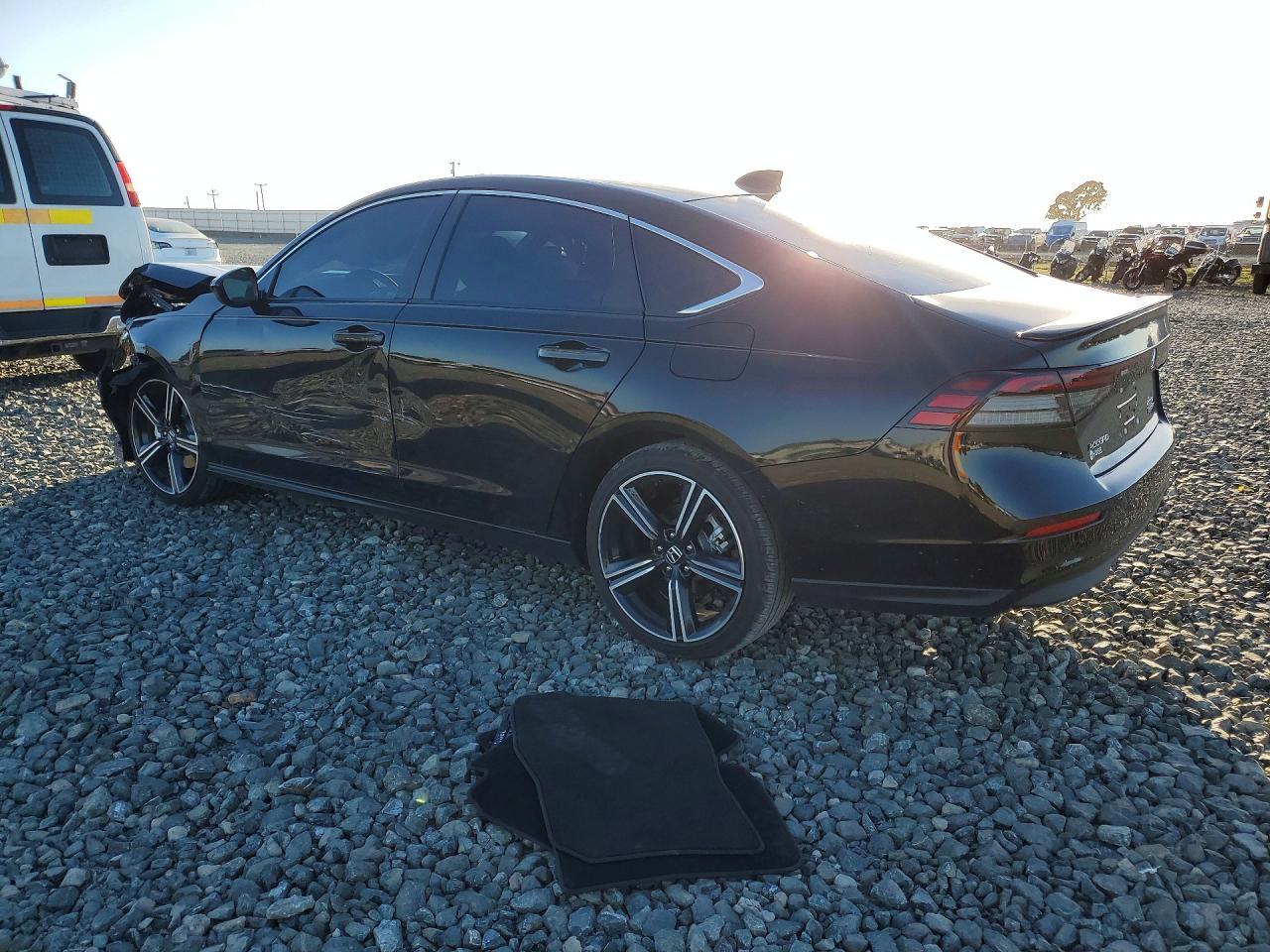 2025 Honda Accord Hybrid Sport - Image 2