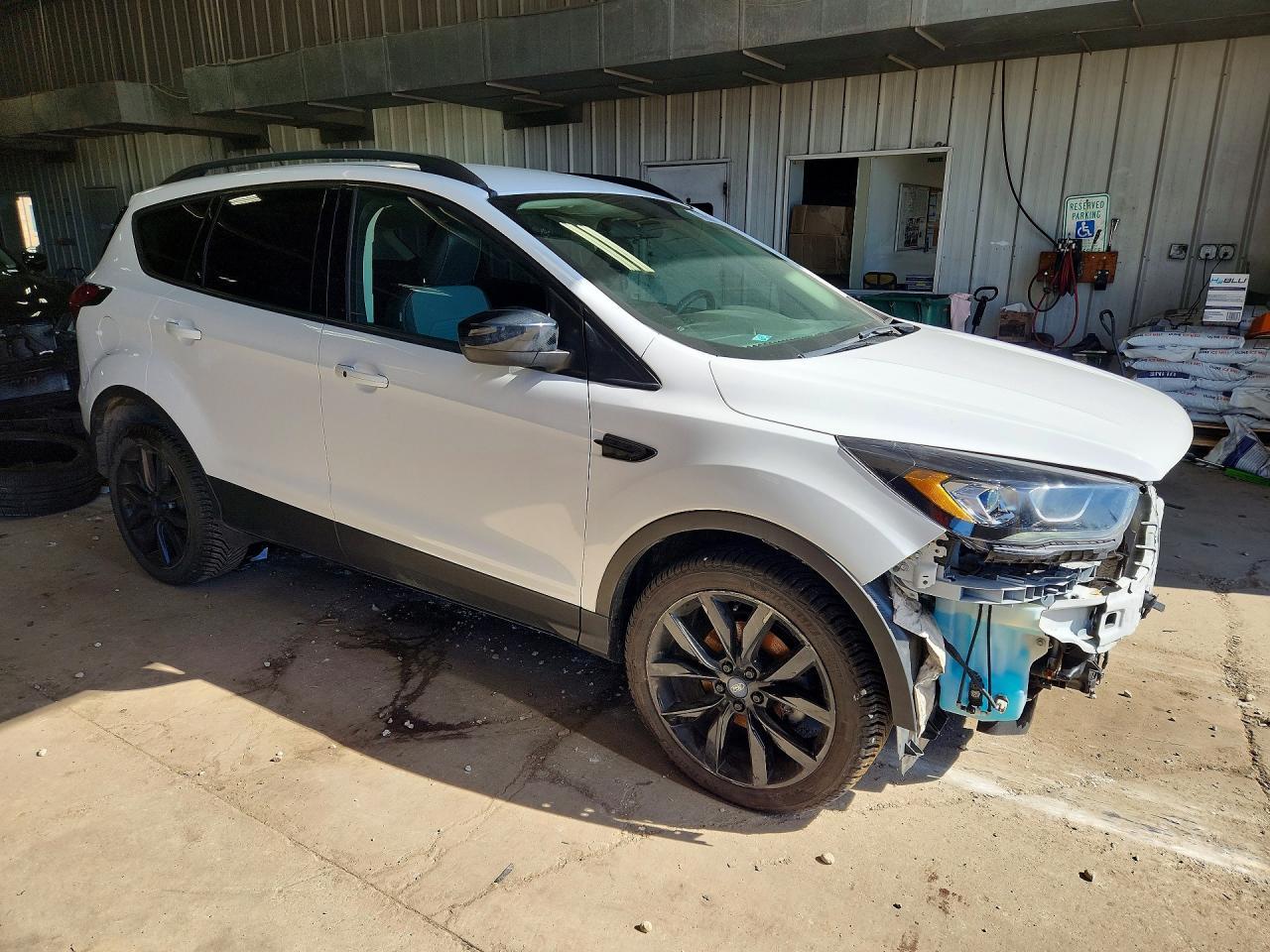 2019 Ford Escape Se - Фото 4