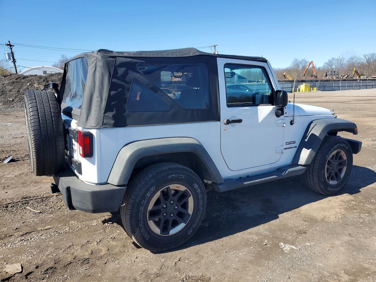 2013 Jeep Wrangler Sport - Фото 3