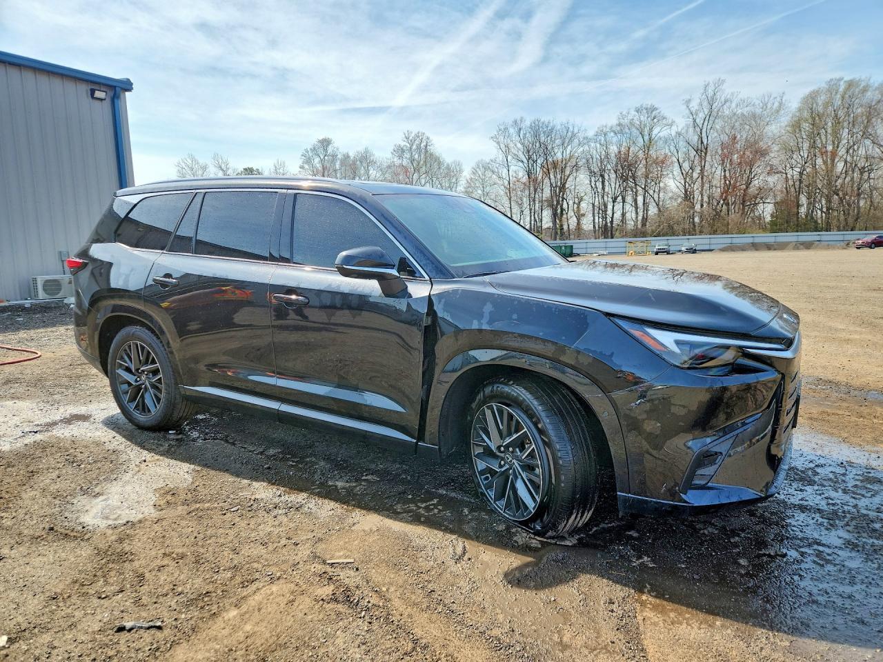 2025 Lexus Tx 350 Premium - Image 4