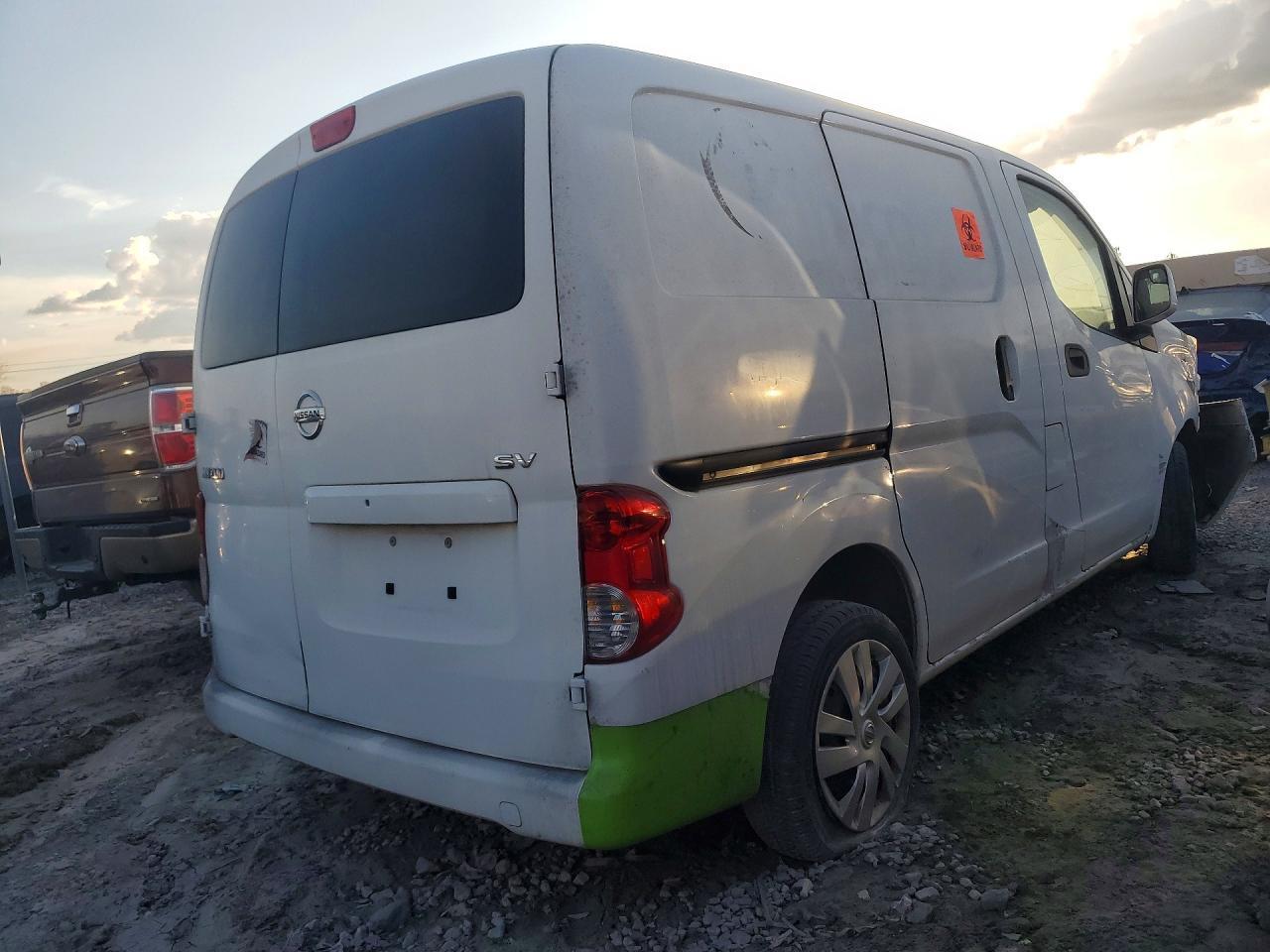 2015 Nissan Nv200 Sv - Фото 3