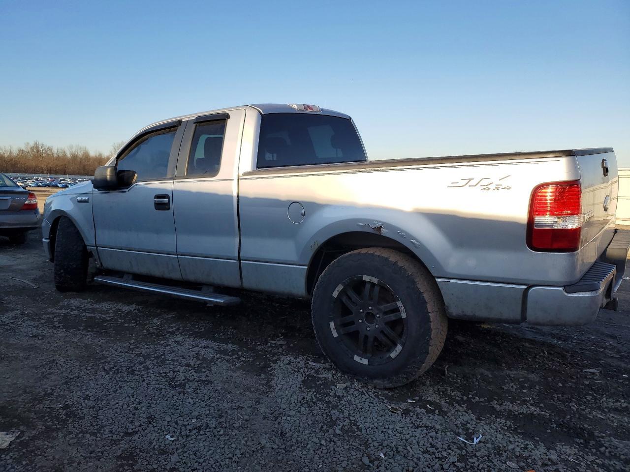2008 Ford F150 - Фото 2