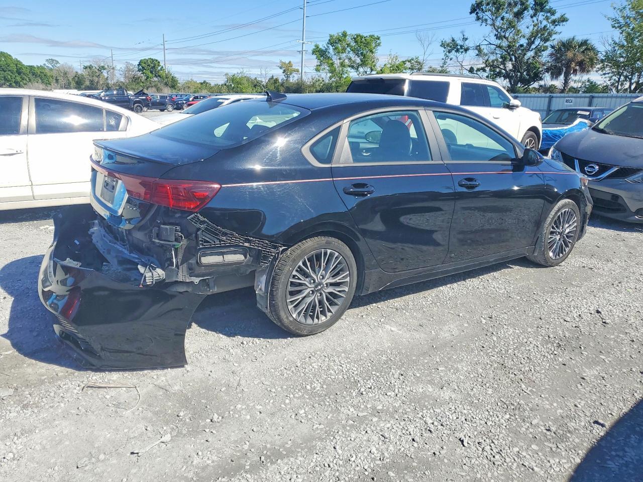 2023 Kia Forte Gt-Line - Фото 3