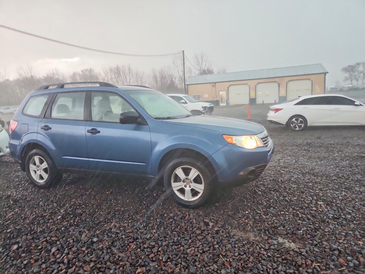 2010 Subaru Forester Xs - Фото 3