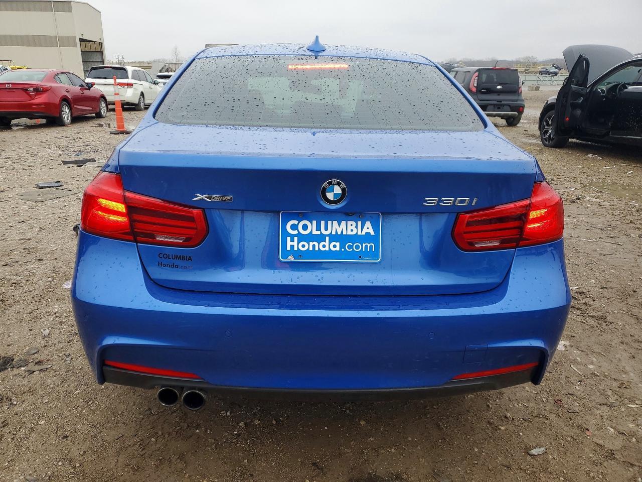 2017 BMW 330 Xi - Фото 6