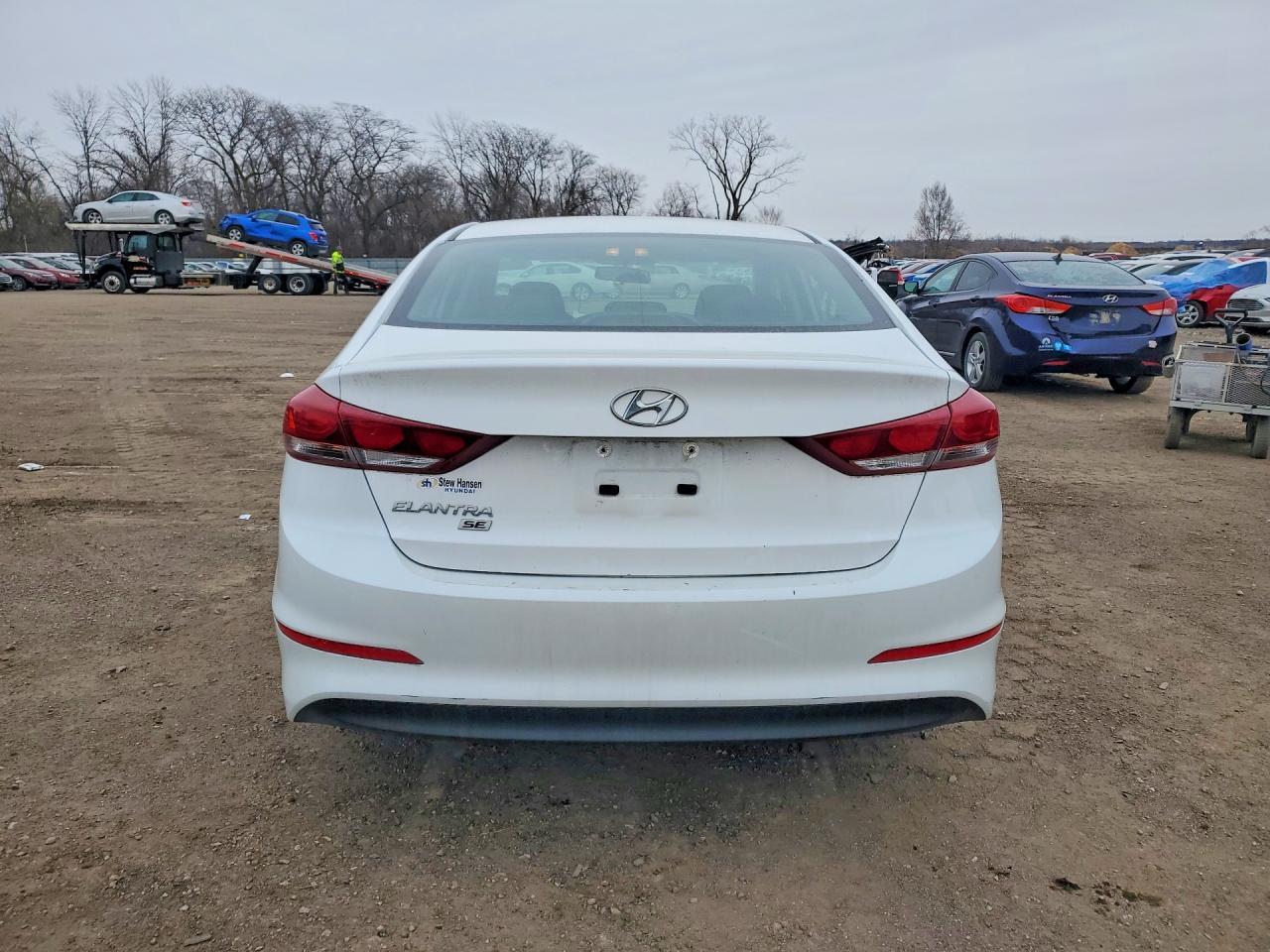 2018 Hyundai Elantra Se - Image 6