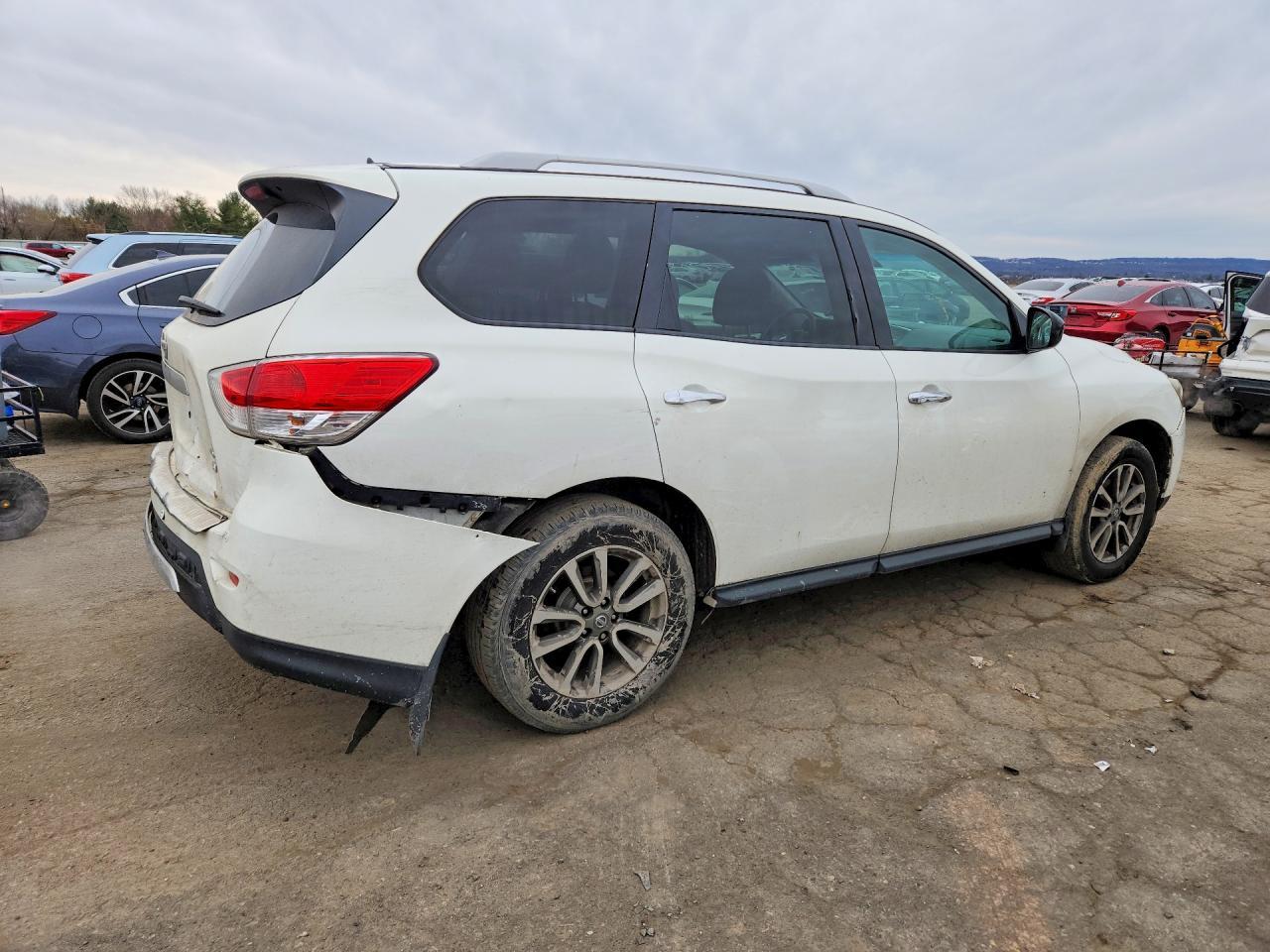 2014 Nissan Pathfinder Sv - Фото 3